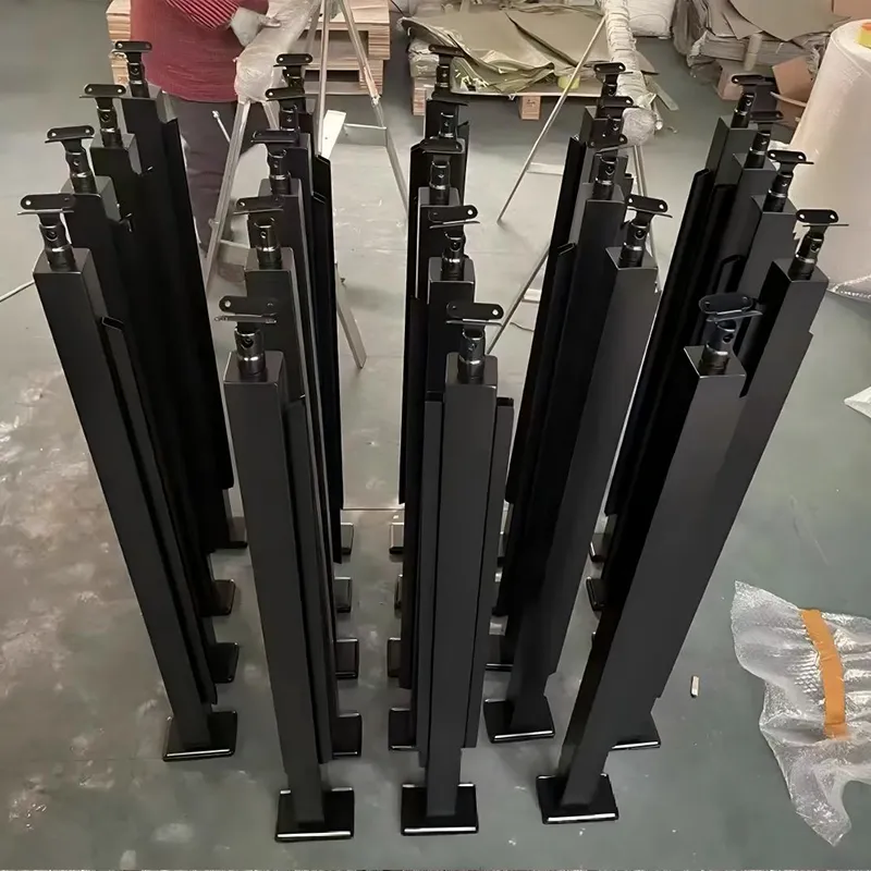 Стойки из нержавеющей стали (2)